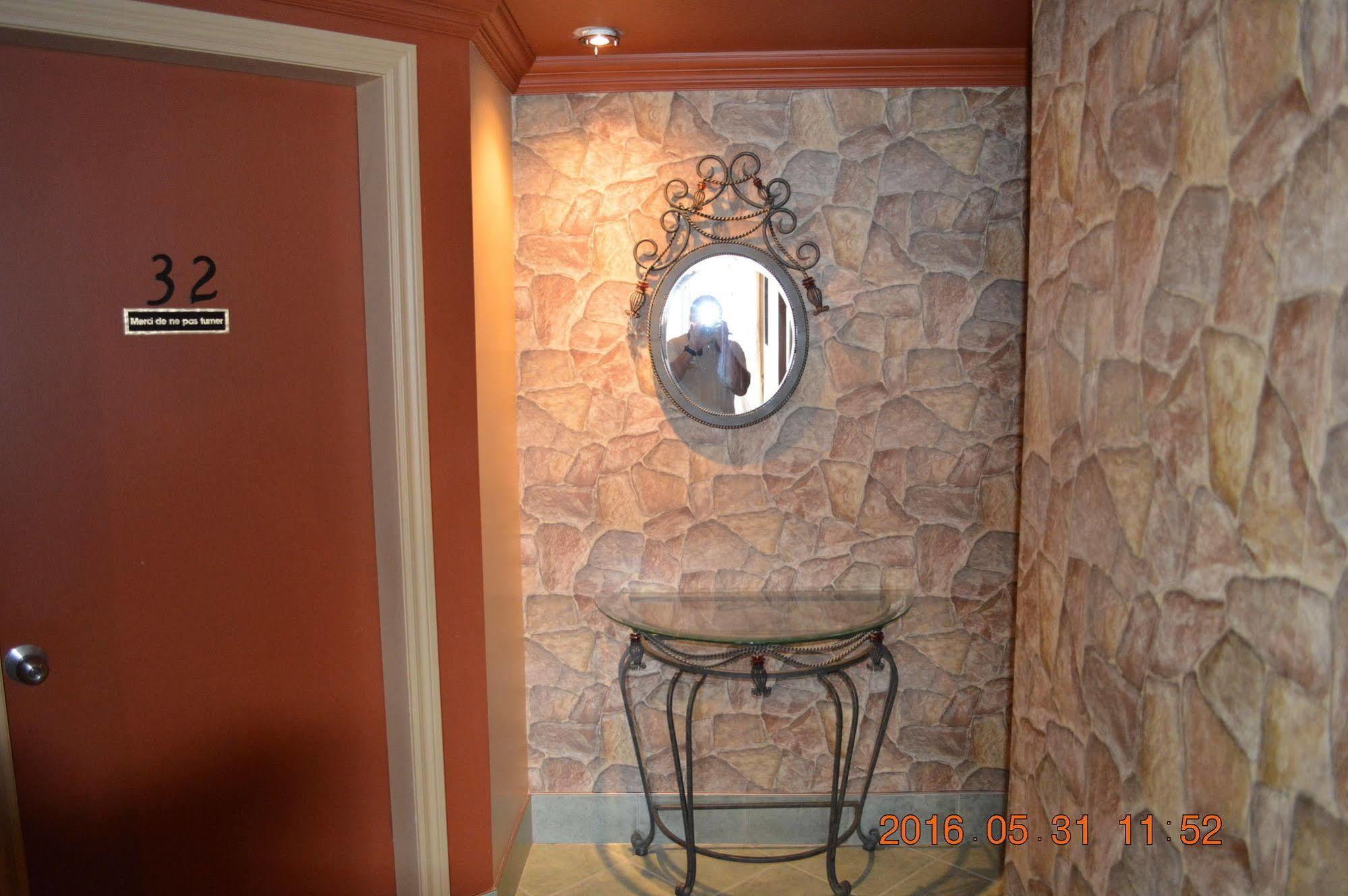 Motel-Auberge Hélene Victoriaville Extérieur photo