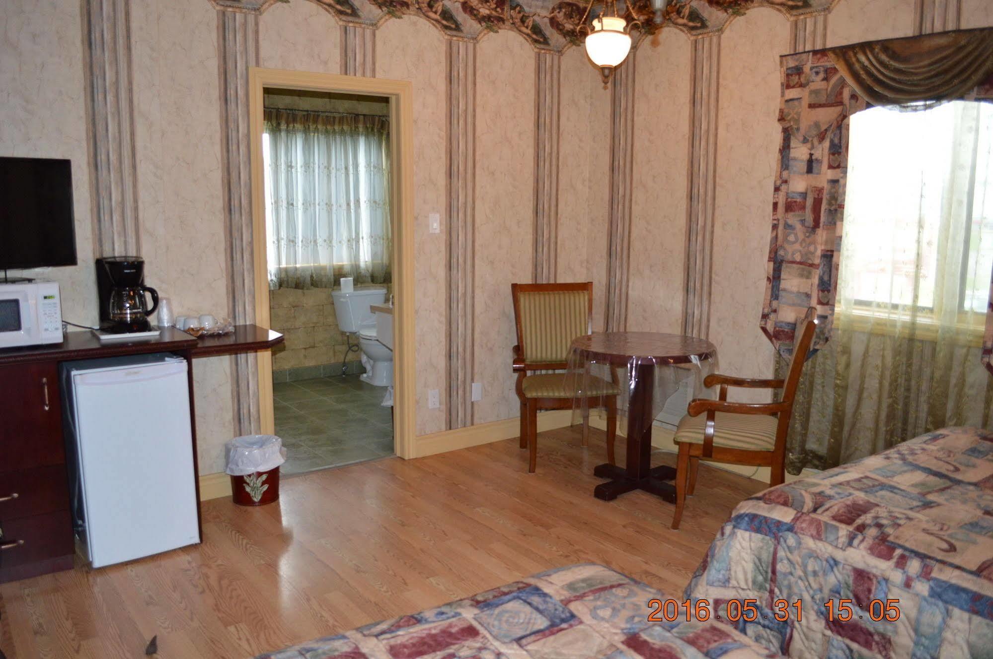 Motel-Auberge Hélene Victoriaville Extérieur photo