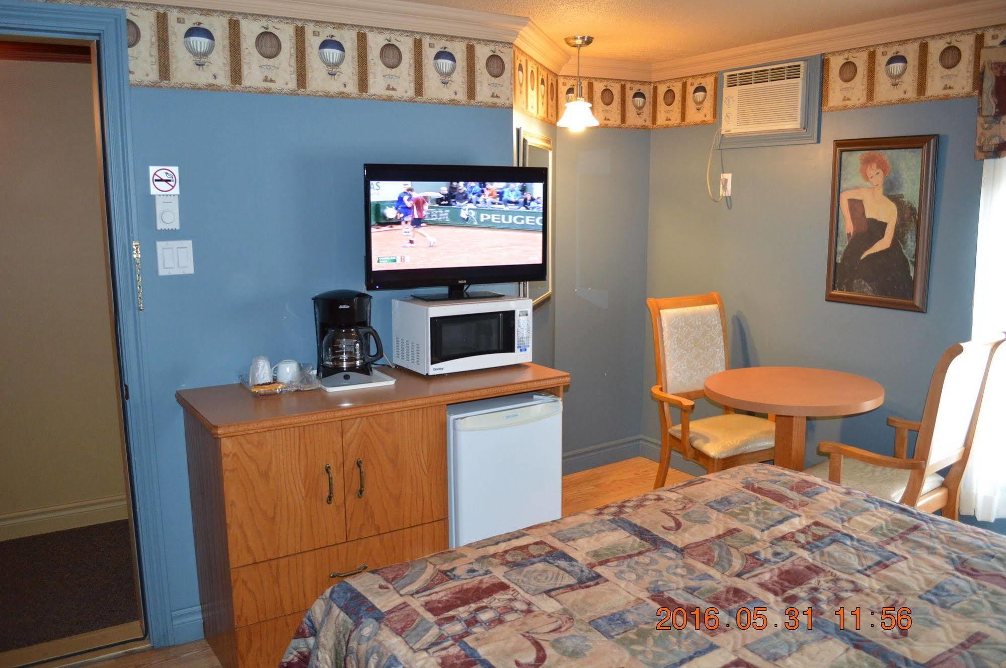 Motel-Auberge Hélene Victoriaville Extérieur photo