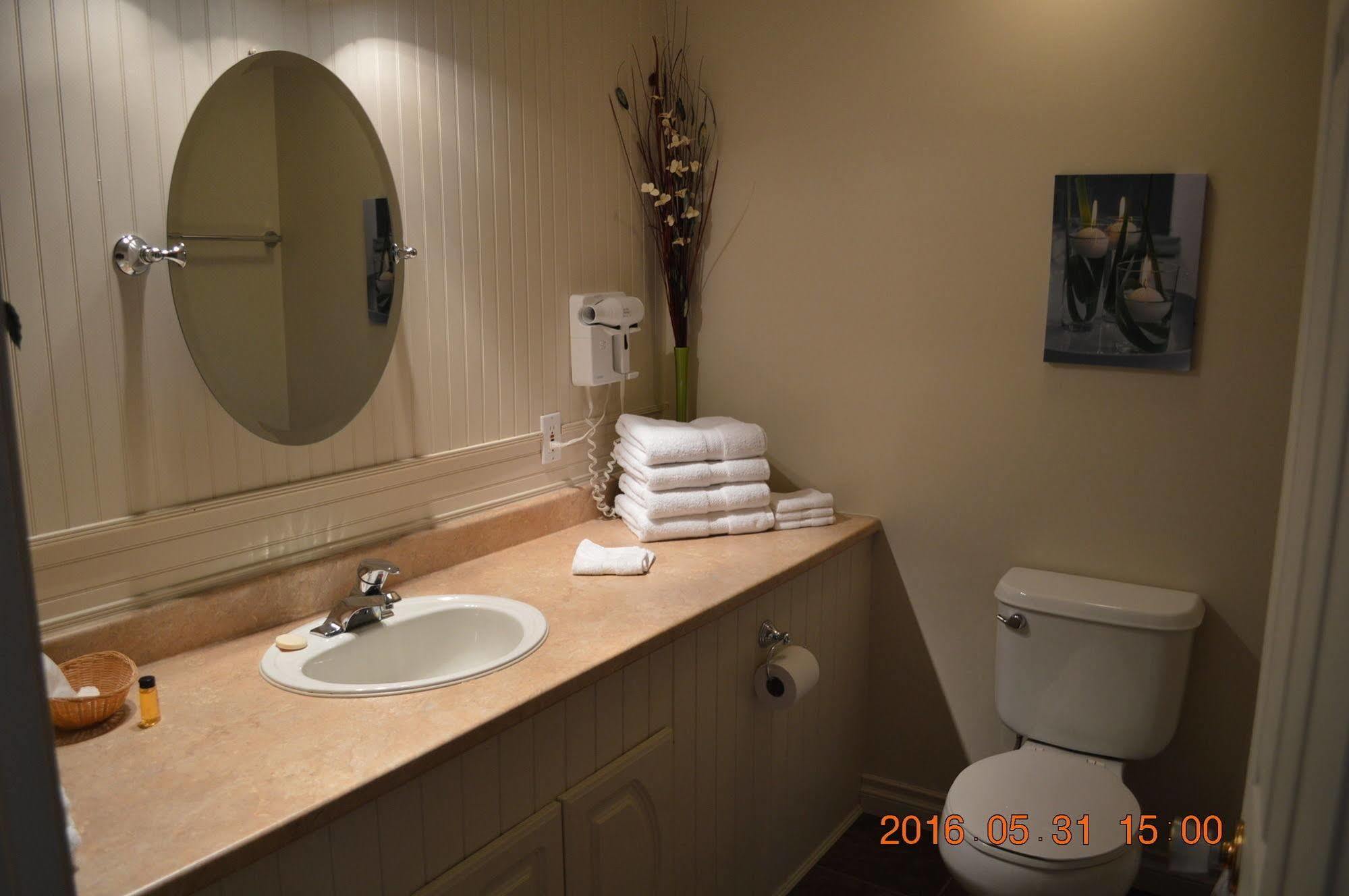 Motel-Auberge Hélene Victoriaville Extérieur photo