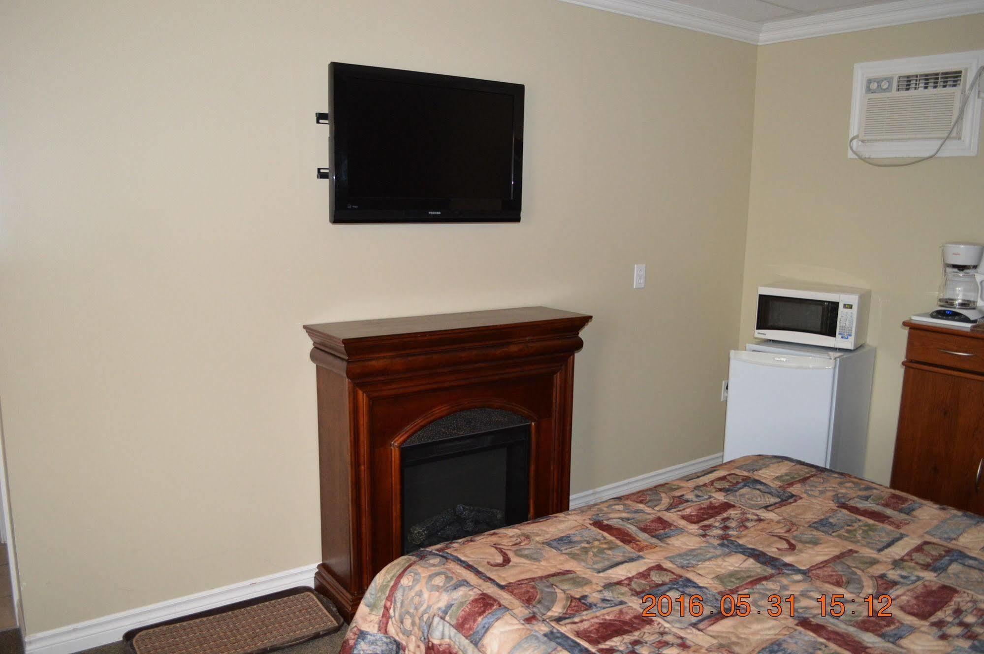 Motel-Auberge Hélene Victoriaville Extérieur photo